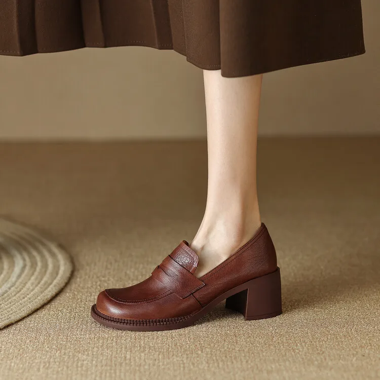 2023 Bahar Yeni Kadın Pompaları Vintage Tasarım Sığ 6cm Kare Yüksek Topuklu Fransız Şık Yuvarlak Ayak Zapatos Femme Chaussure Sarmaşık Görüntü 3