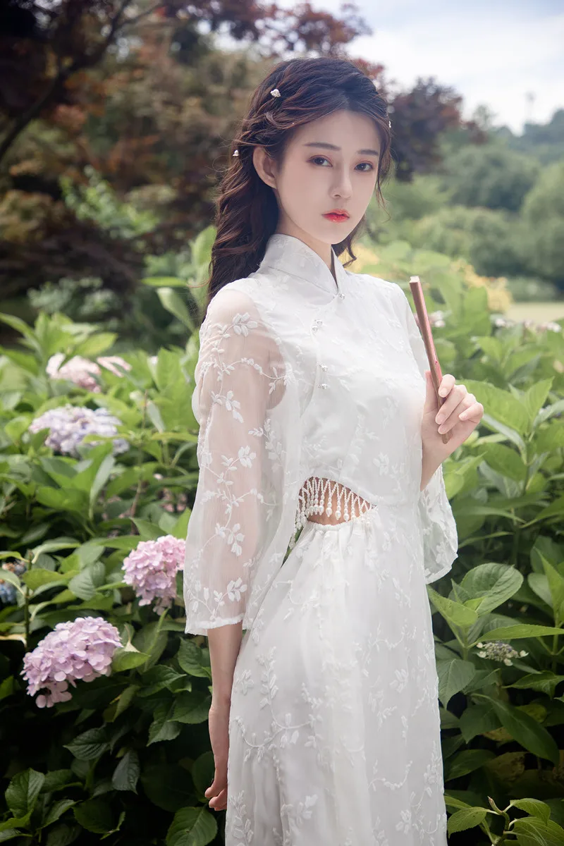 Kadın Vadi Işlemeli Inci Belsiz Seksi Cheongsam Vestidos Retro Elbise Yaz Geliştirilmiş Beyaz peri elbisesi Görüntü 2