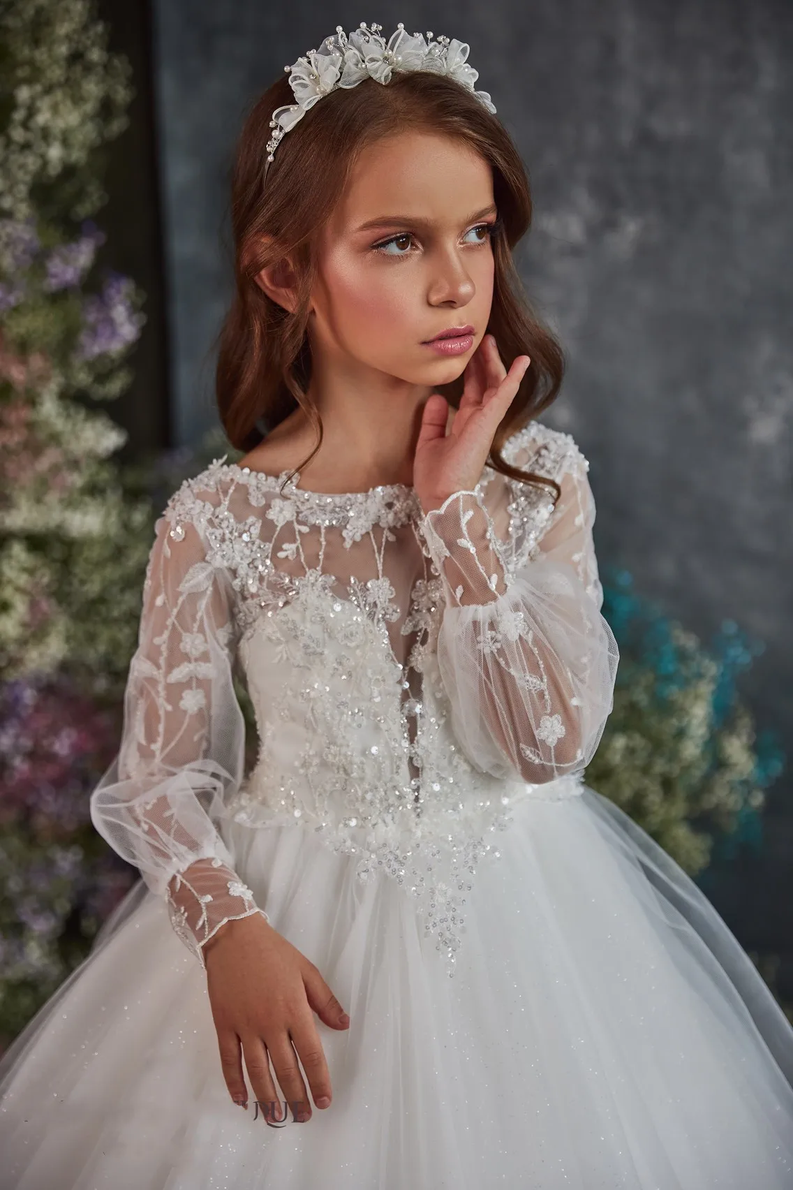 Lüks Fildişi Beyaz Kız Elbise Düğün İçin Parti Uzun Kollu Sheer Boyun Çocuk Prenses İlk Communion Elbise Görüntü 1
