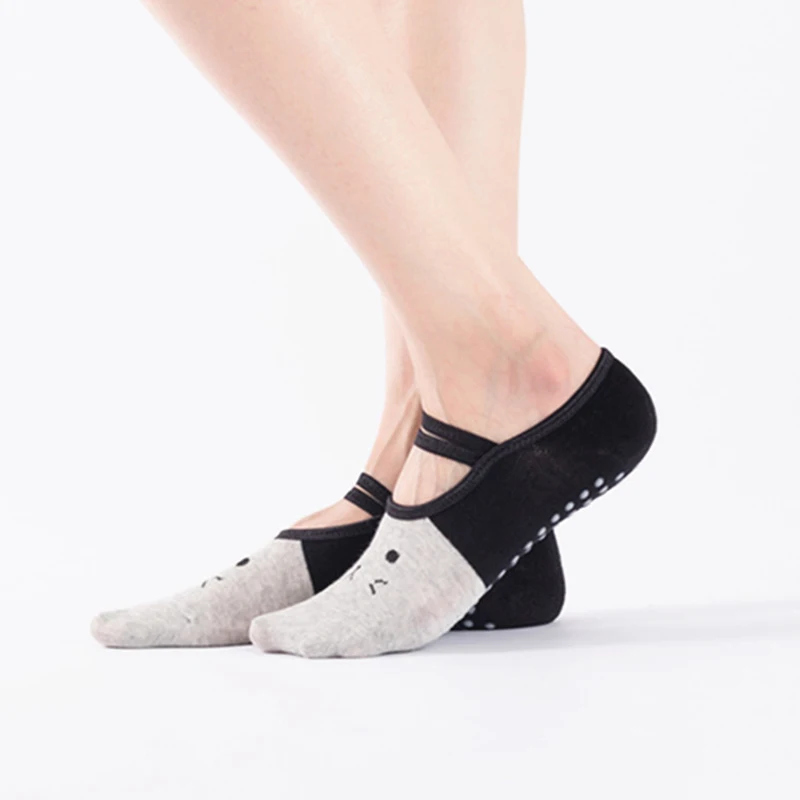 Yeni Kitty Kadın Yoga spor çoraplar Kadın Spor fitness pilates Crossfit Anti Kayma Çorap Bale Dans Backless Askı Çorap Silikon Görüntü 5